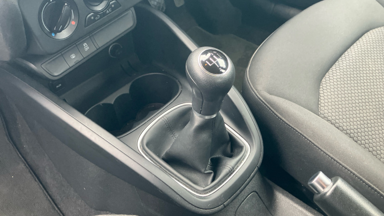 Audi A1 1.0 TFSI SE 5dr Petrol Hatchback